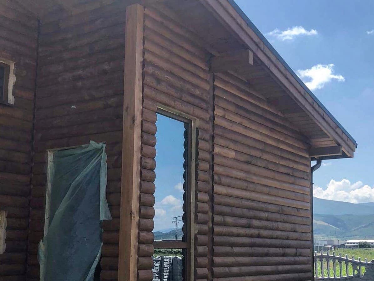 House image #3